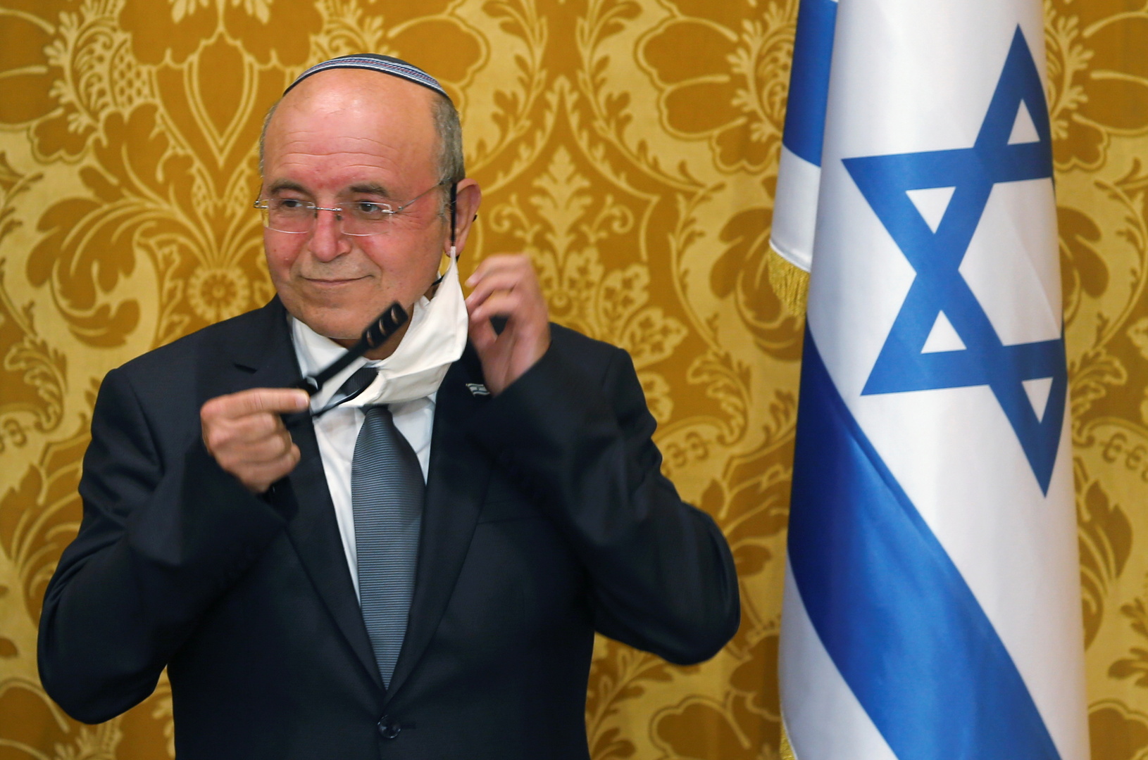 مستشار الأمن القومي الإسرائيلي يعلن استقالته
