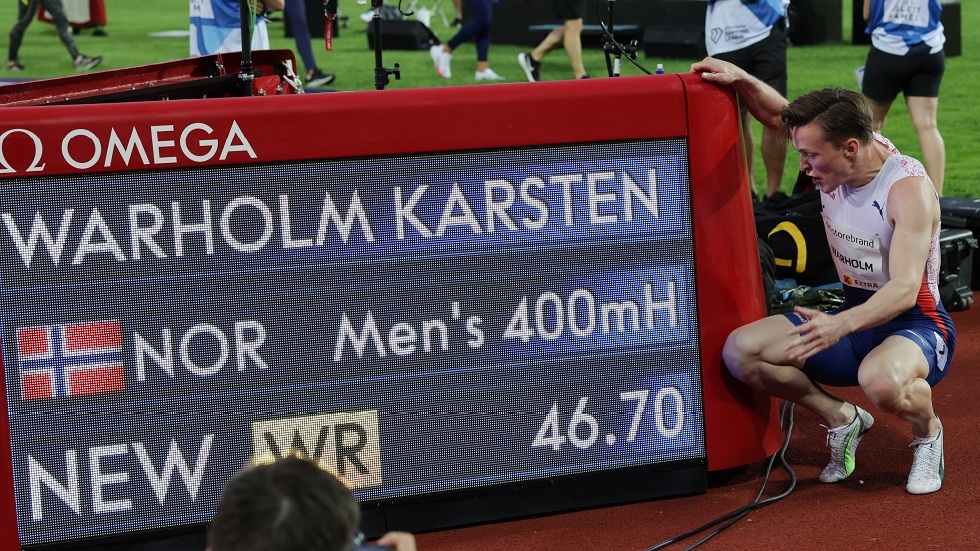النرويجي فارهولم يسجل رقما قياسيا عالميا في سباق 400 م حواجز (فيديو)
