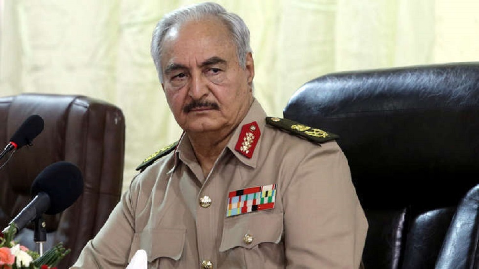 ليبيا.. حفتر يكشف تفاصيل انسحاب قوات الجيش من العاصمة طرابلس