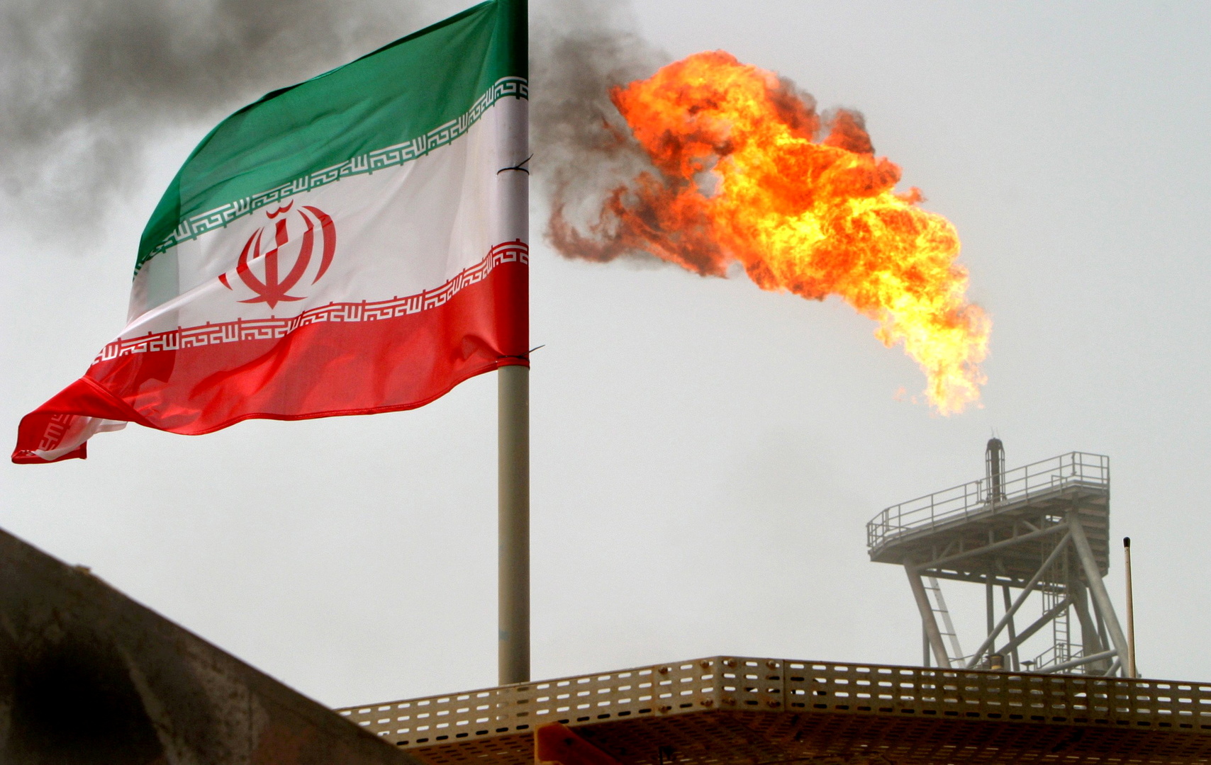 إيران تؤكد حدوث عمل تخريبي استهدف أحد مباني منظمة الطاقة لديها