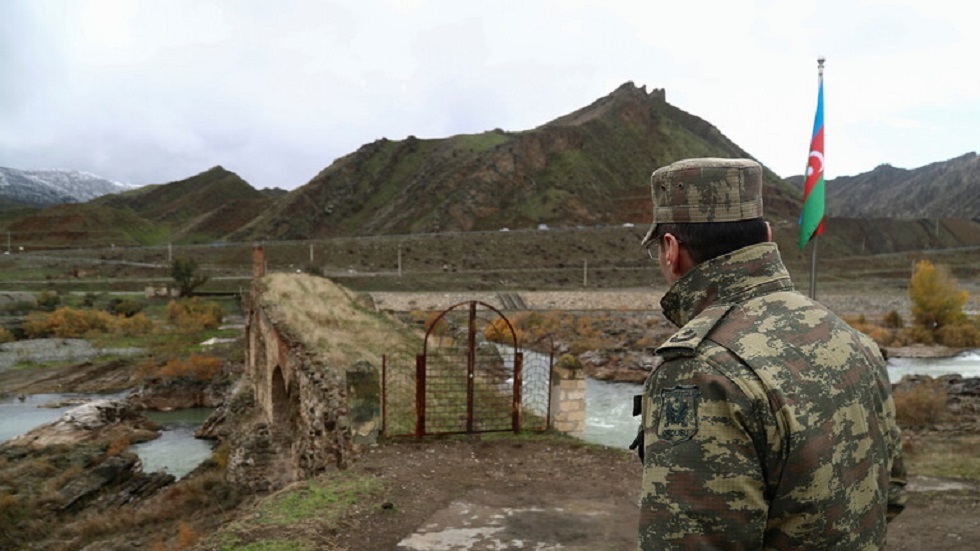 أرمينيا تعلن إصابة جنديين على الحدود مع أذربيجان