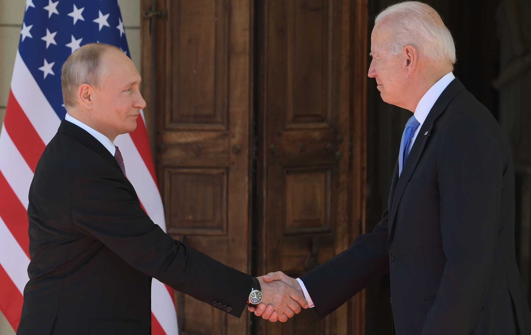 الكرملين: بوتين وبايدن يقدران إيجابيا التنسيق الروسي الأمريكي حول نقل المساعدات لسوريا