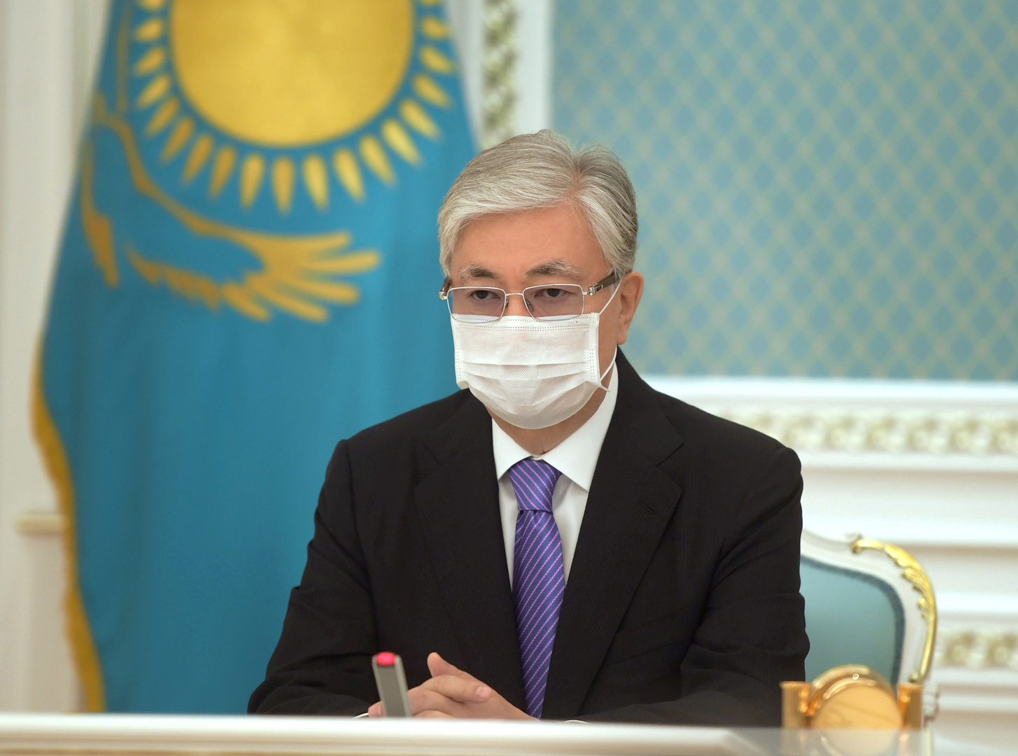 رئيس كازاخستان يقيل وزير الزراعة بسبب تضرر المزارعين من الجفاف