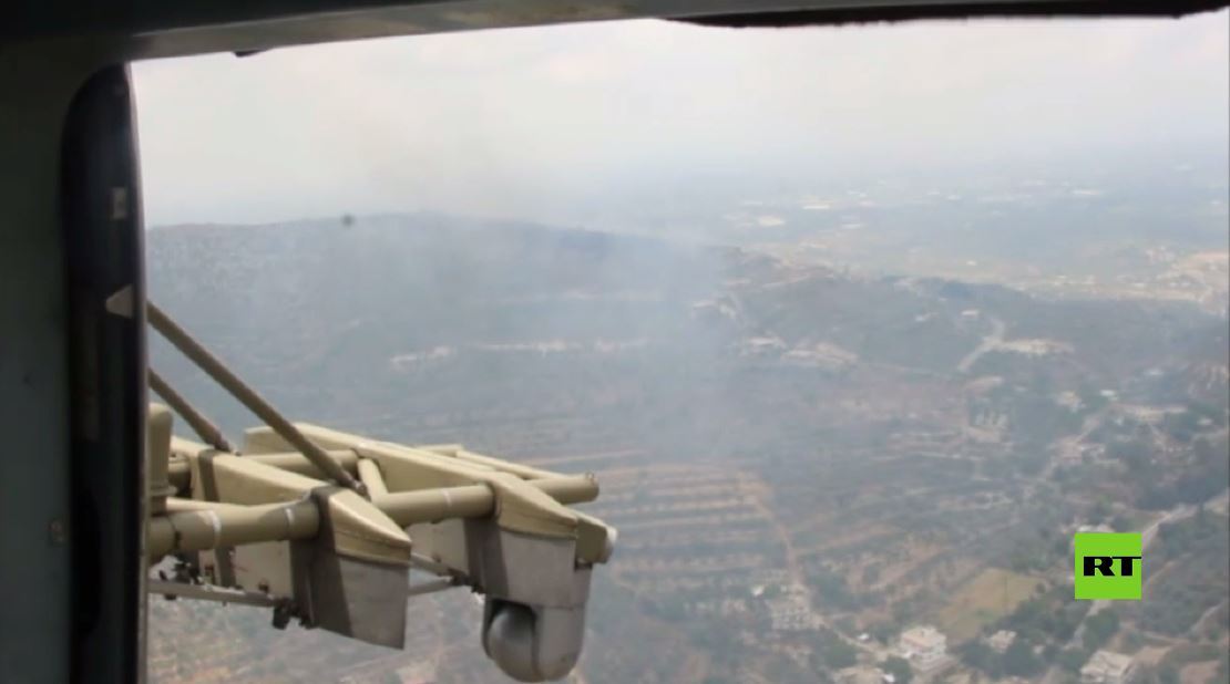 بالفيديو.. القوات الجوية الروسية تساعد في إخماد حريق كبير في سوريا