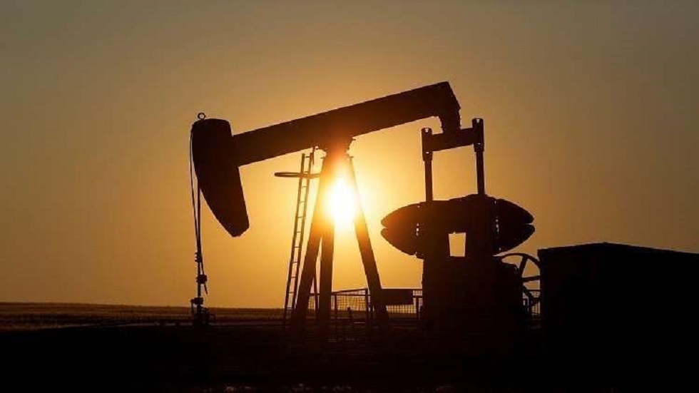 توقعات بارتفاع إنتاج النفط الصخري الأمريكي إلى نحو 8 ملايين برميل يوميا