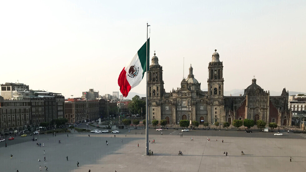 المكسيك تسجل 12116 إصابة و230 وفاة جديدة بكورونا