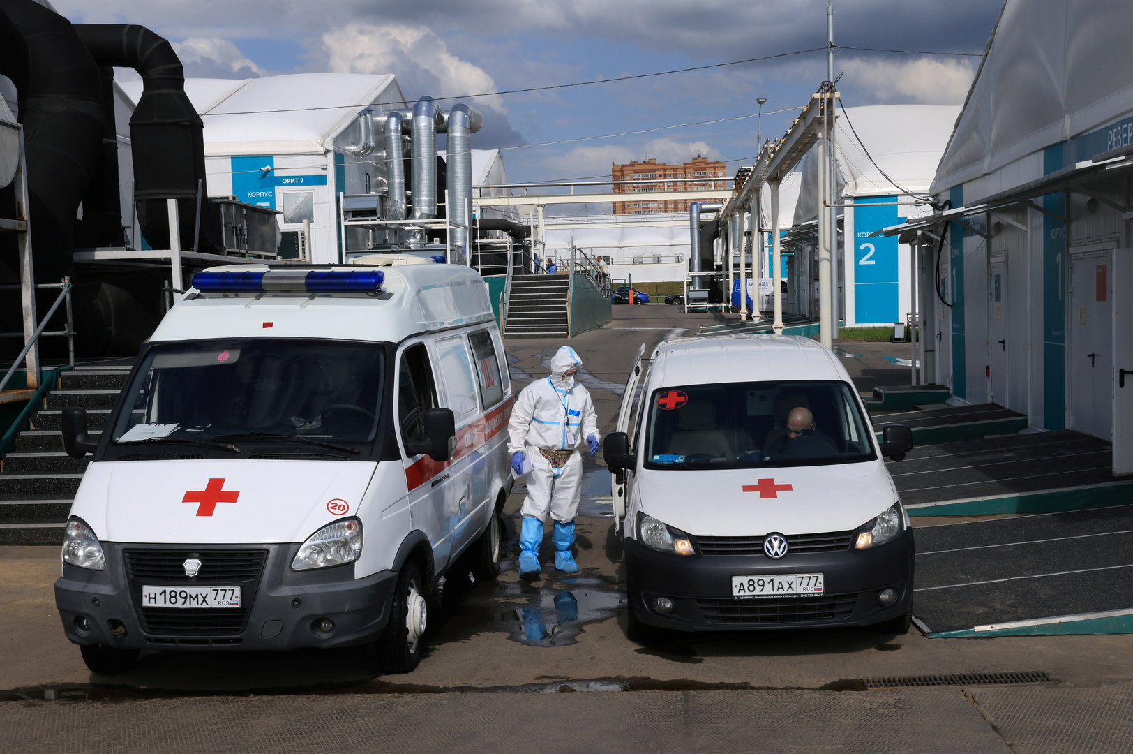 الإصابات اليومية بكورونا في روسيا فوق الـ25 ألفا والوفيات تصل إلى 791