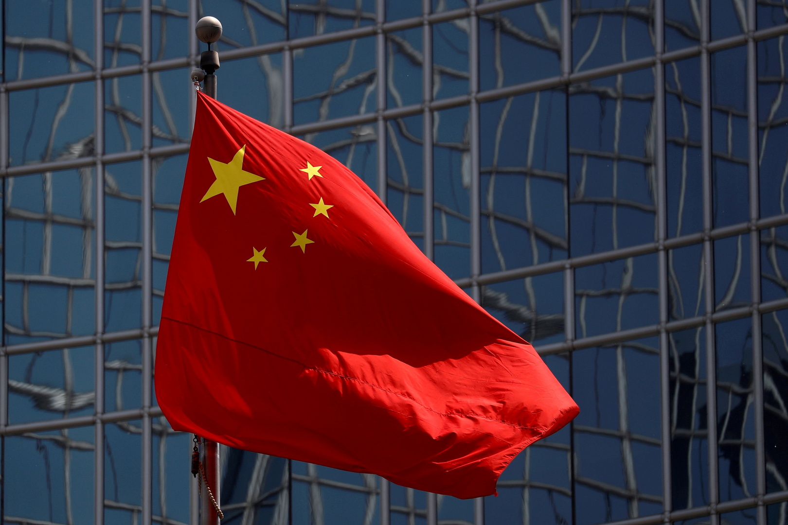 الصين ترفض انتقادات مدير الصحة العالمية حول مصدر كورونا