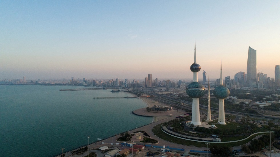 الكويت تنفي صحة ما تناقلته مواقع التواصل الاجتماعي حول 
