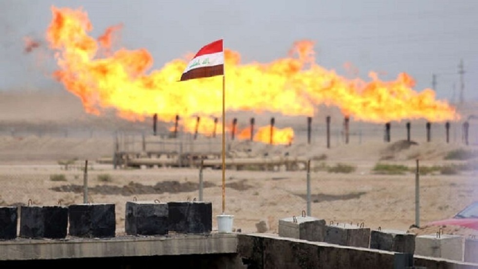وزير النفط العراقي يكشف عن تلقي عروض من شركات عالمية لإنشاء محطات كهرباء تعمل بالطاقة البديلة