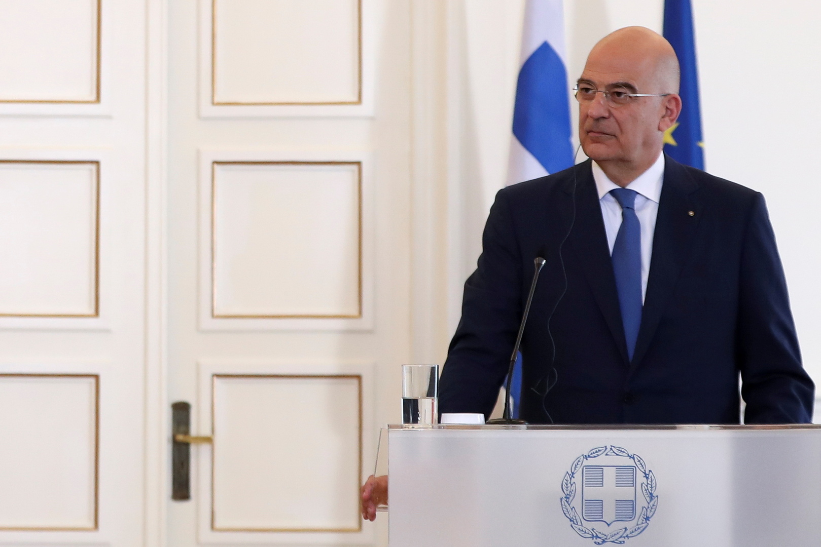 وزير الخارجية اليوناني يصل اليوم إلى إسرائيل