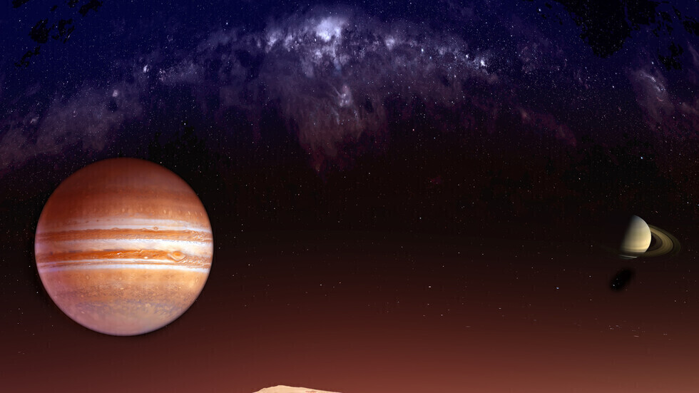 عالم فلك هاو يكتشف قمرا صغيرا حول أضخم كواكب المجموعة الشمسية