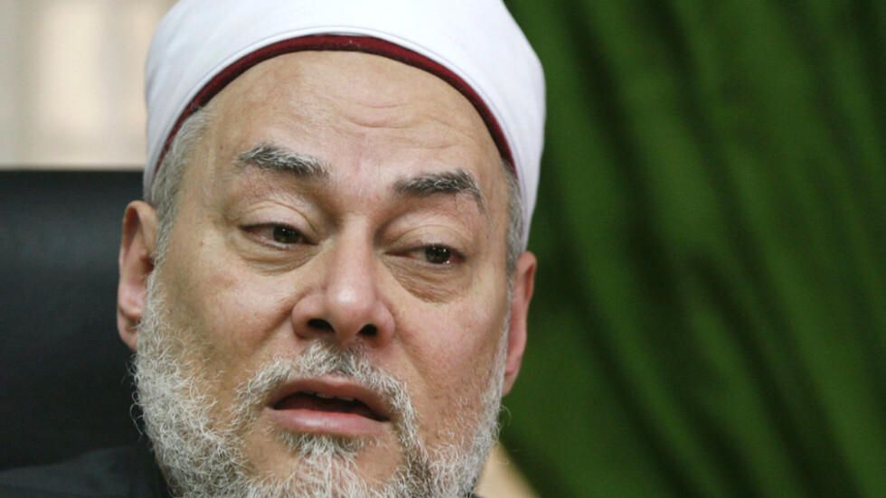 مفتي مصر السابق: ينبغي أن يكون السجن مصير كل من يتحدث بغير علم في الدين