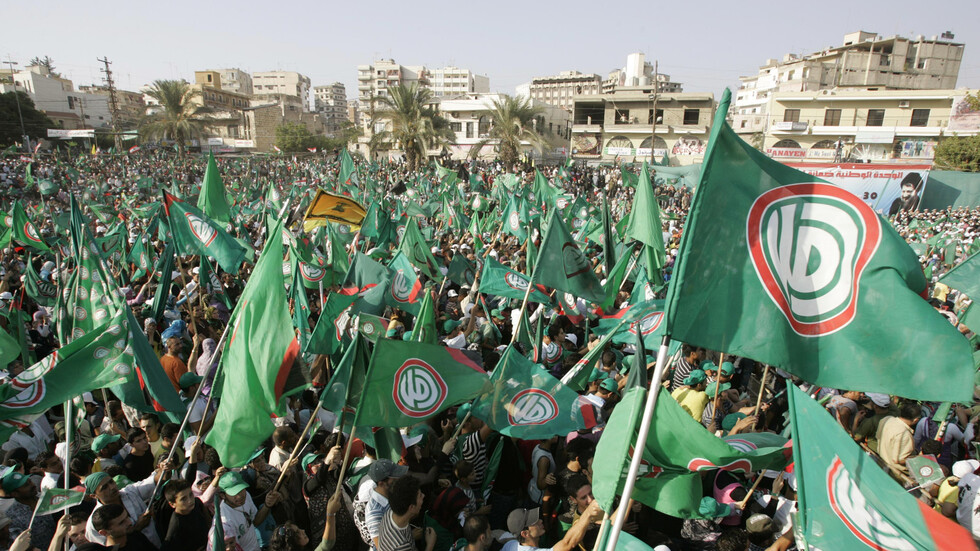 لبنان.."حركة أمل" تعلق على اشتباكات خلدة وتحذر من "الفتنة"