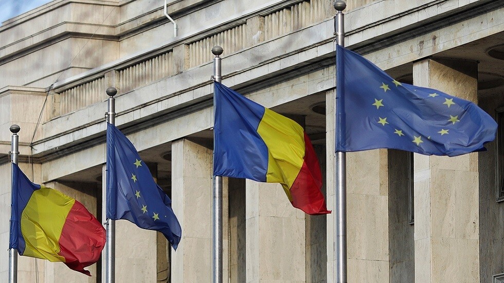 رومانيا تتهم إيران بالوقوف وراء الهجوم على ناقلة نفط قبالة عمان