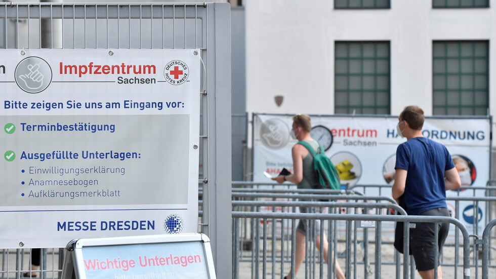 صحيفة: الخبراء ينتقدون قرار برلين بدء تطعيم اليافعين ضد كورونا