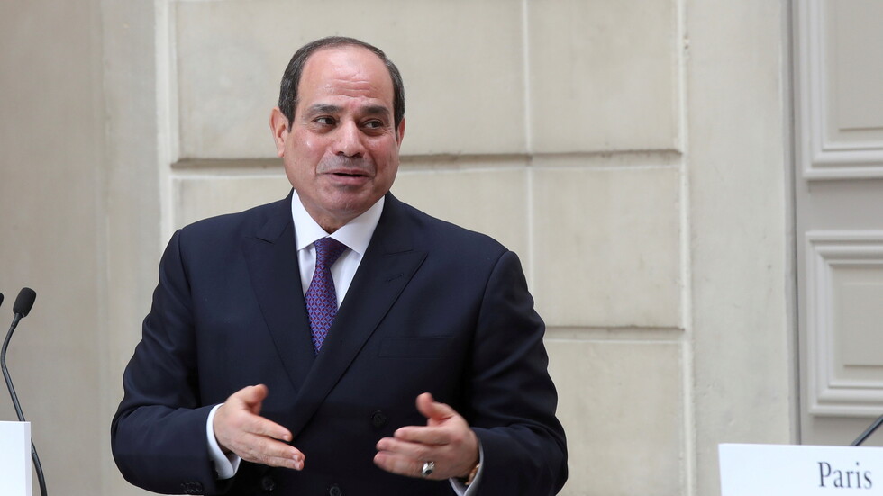السيسي: نعمل على إخراج منتج غذائي يعالج فقر الدم