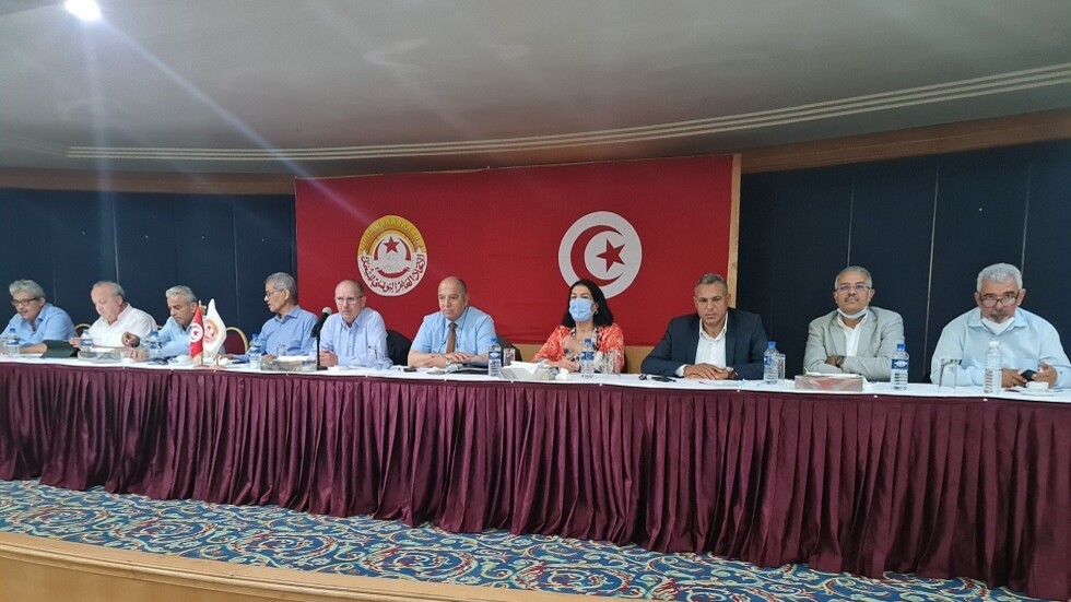 تونس.. اتحاد الشغل يدين استقواء قيادات حزب النهضة بجهات أجنبية