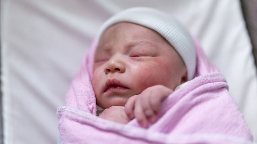 باحثون يحذرون من أمر قد يؤدي إلى فقدان 22 مليون فتاة بحلول عام 2100!