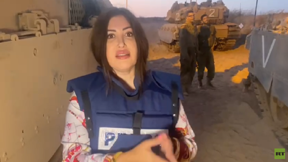 الدبابات الإسرائيلية تستنفر على الحدود مع لبنان ومراسلتنا تنقل الصورة من مكان الحدث