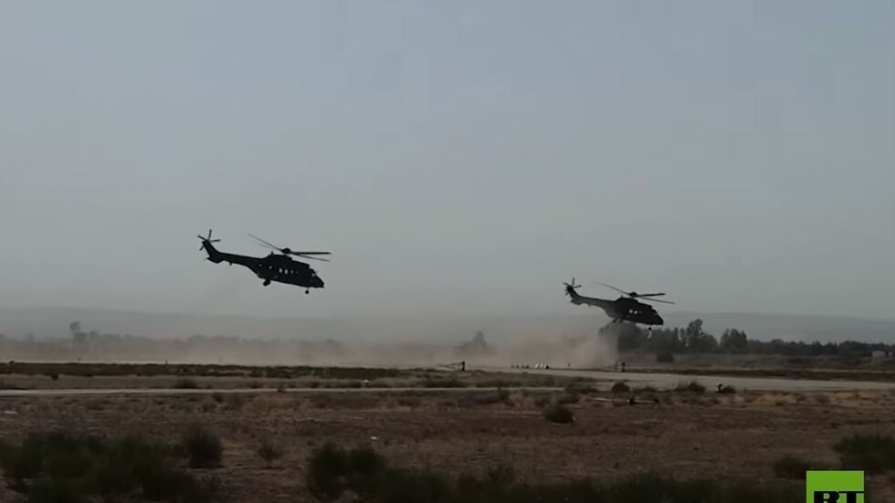 القوات الروسية والأوزبكية تجري 