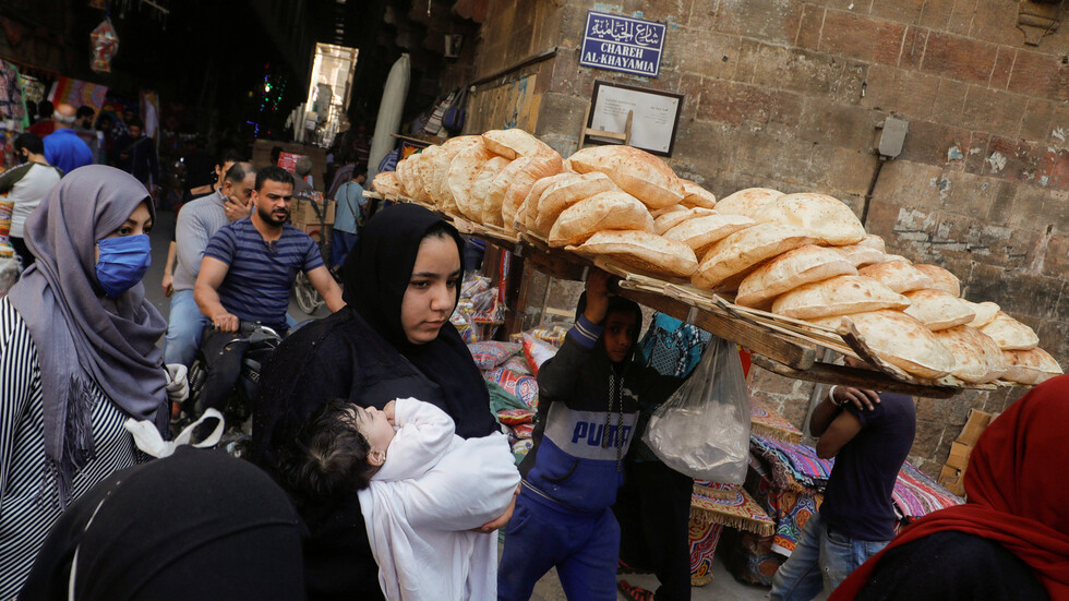 خبير اقتصادي مصري: حان الوقت لإعادة صياغة دعم الخبز مع عدم الإضرار بالمواطن
