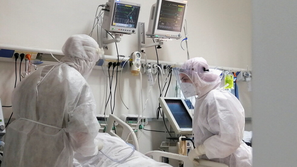 تونس.. 129 حالة وفاة و2448 إصابة جديدة بفيروس كورونا