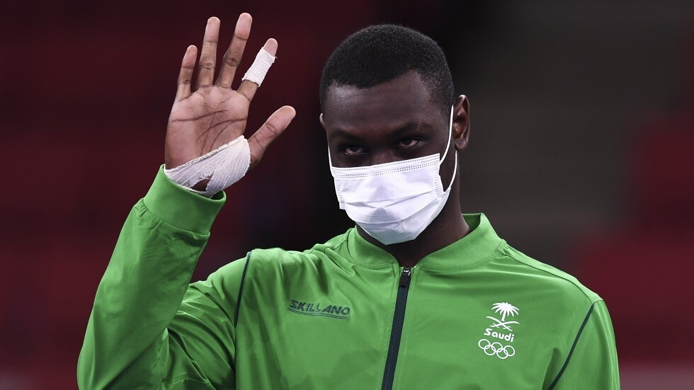 السعودية تكرم حامدي بجائزة مالية ضخمة رغم خسارته الذهبية لركله الإيراني كنجزاده في الوجه