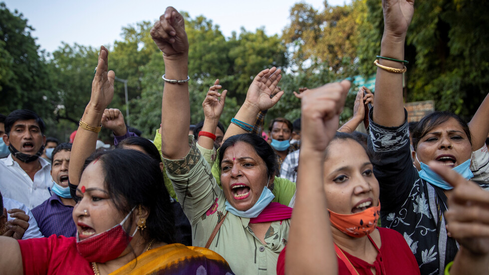 مظاهرات في الهند بعد أنباء عن اغتصاب طفلة وقتلها
