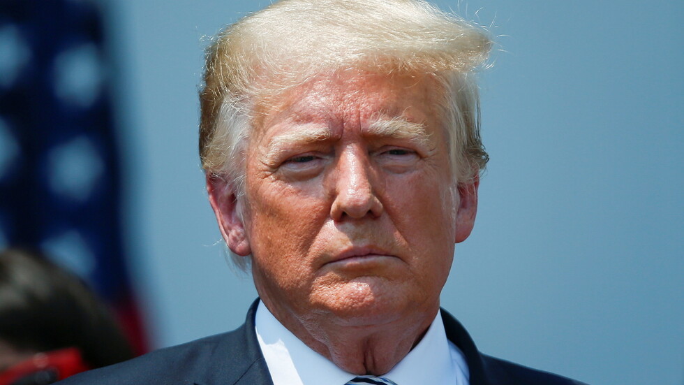 ترامب يصر على الأصل المختبري لفيروس كورونا