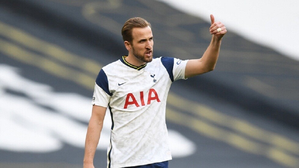 مدرب توتنهام يحسم مصير كين بعد الحديث عن