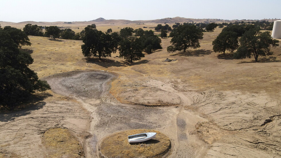 لجنة المناخ تطلق تحذيرا شديد اللهجة: العالم قريب بشكل خطير من ارتفاع درجات الحرارة الجامح