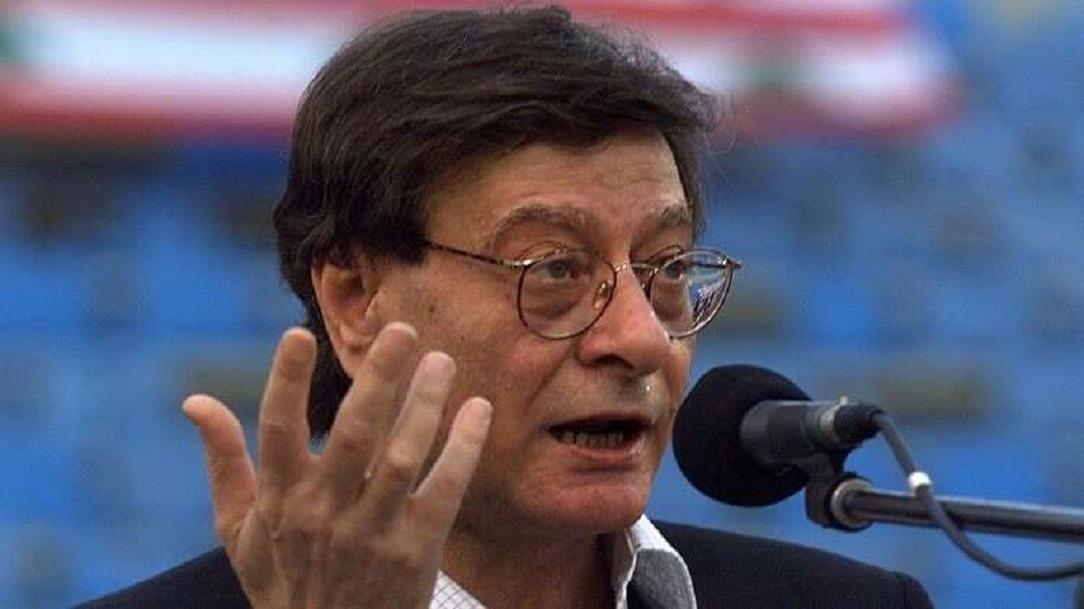 غزة.. إحياء الذكرى 13 لرحيل محمود درويش