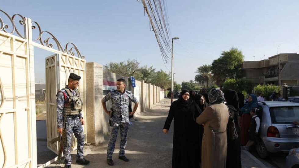 مراسل RT: مقتل مسؤول محلي جنوبي العراق خلال رفعه تجاوزات في الشارع