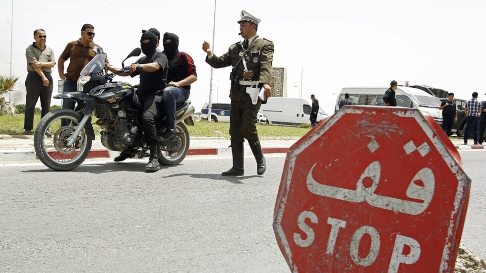 تونس.. إيقاف قاضية بحوزتها 1.5 مليون دينار (فيديو)