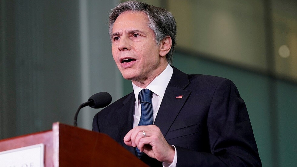 على خلفية تشريع بولندي جديد خاص بوسائل الإعلام.. بلينكن يهدد وارسو بعواقب وخيمة