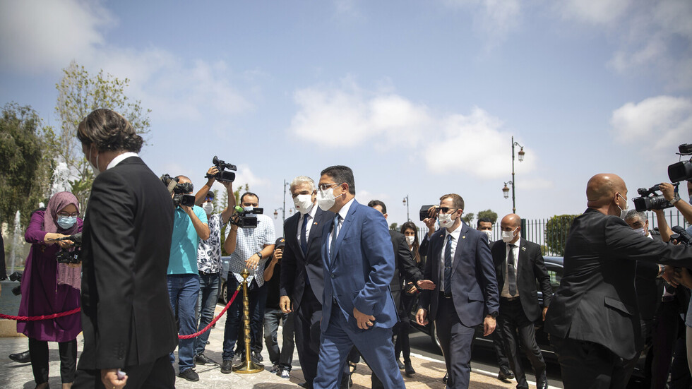 لابيد يفتتح بعثة إسرائيل الدبلوماسية في المغرب (صور)