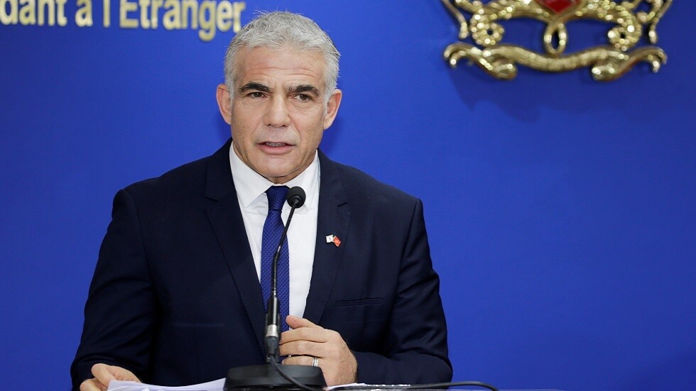 لابيد من المغرب: تقارب الجزائر وإيران مقلق