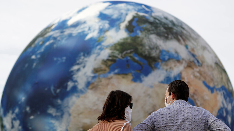 وكالة أمريكية تحذر من "مسار مقلق" لكوكب الأرض