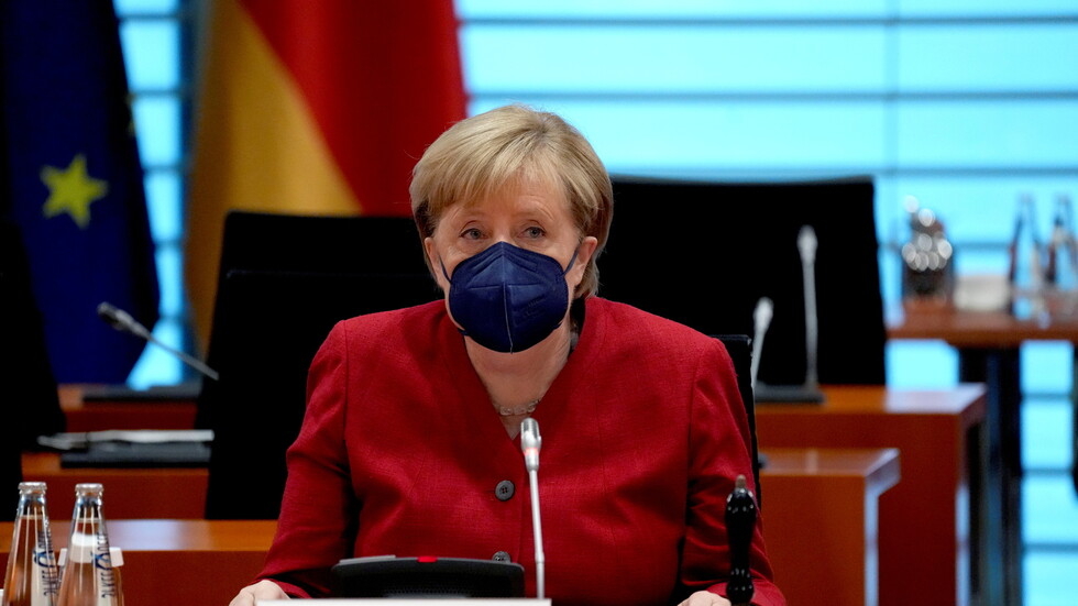 ميركل تبحث هاتفيا مع رئيس الوزراء الباكستاني وأمير قطر التطورات في أفغانستان