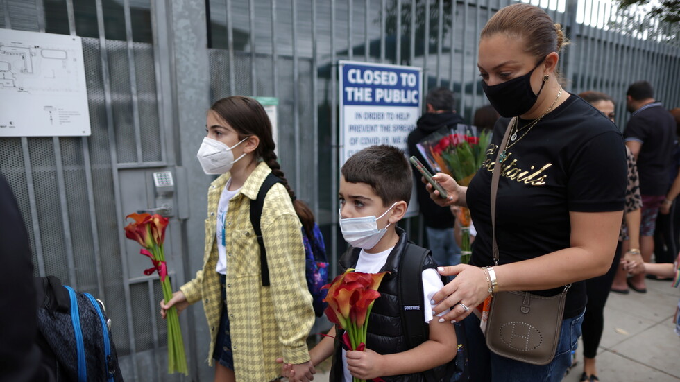 الولايات المتحدة بصدد تمديد إلزامية الكمامة حتى 18 يناير