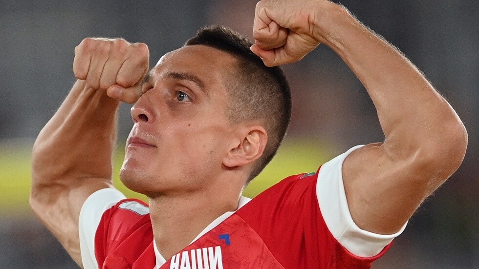 شاهد.. لاعب روسي يحتفل على طريقة رونالدو بهدف في مرمى المنتخب الأمريكي