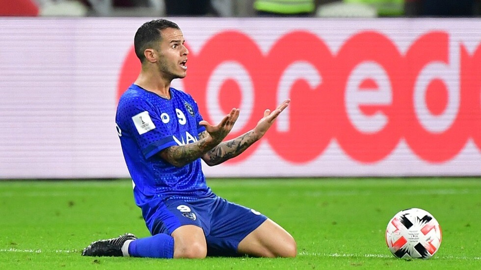 الهلال السعودي يعلن رحيل نجمه الإيطالي (فيديو)