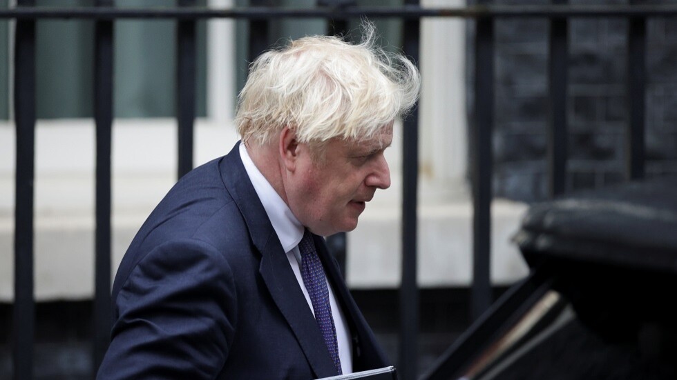 جونسون: سنعمل مع "طالبان" إذا لزم الأمر