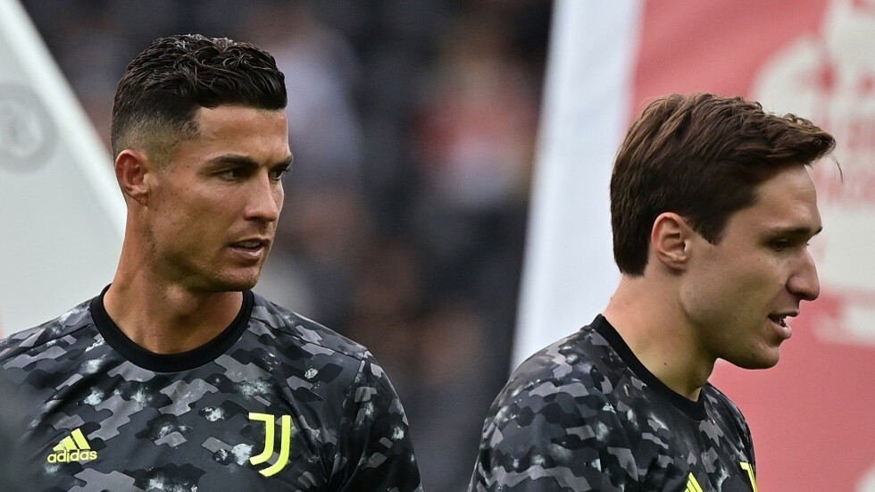 مفاجأة.. رونالدو يجلس على دكة البدلاء!