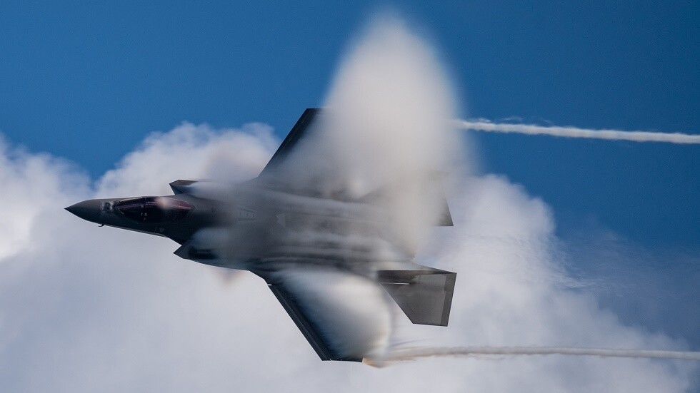 مسؤول بصناعات الدفاع الجوي الروسية: لا توجد أهداف غير مرئية بالنسبة لنا