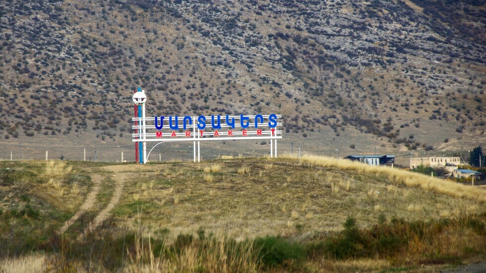 اعتقال جندي اذربيجاني دخل إلى أحد منازل منطقة مارتاكيرت في قره باغ