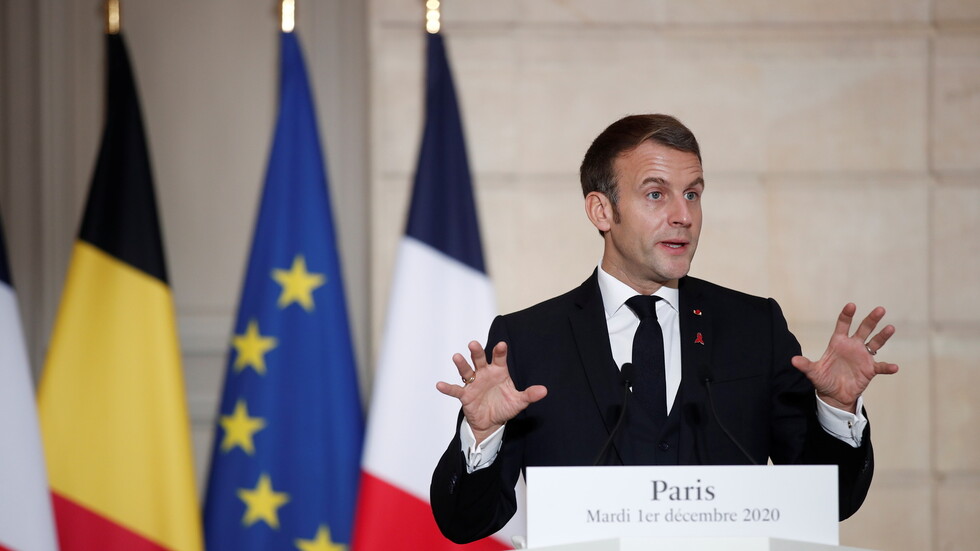 ماكرون: الوضع متوتر للغاية في مطار كابل