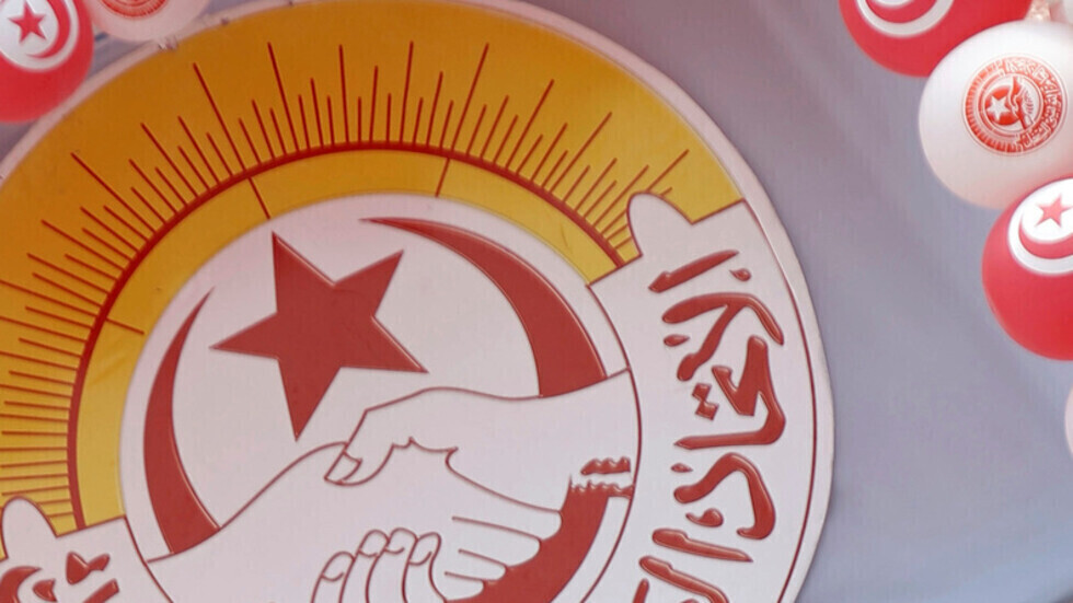 تونس.. اتحاد الشغل يدعو لإنهاء الحالة الاستثنائية وتشكيل حكومة إنقاذ وطني
