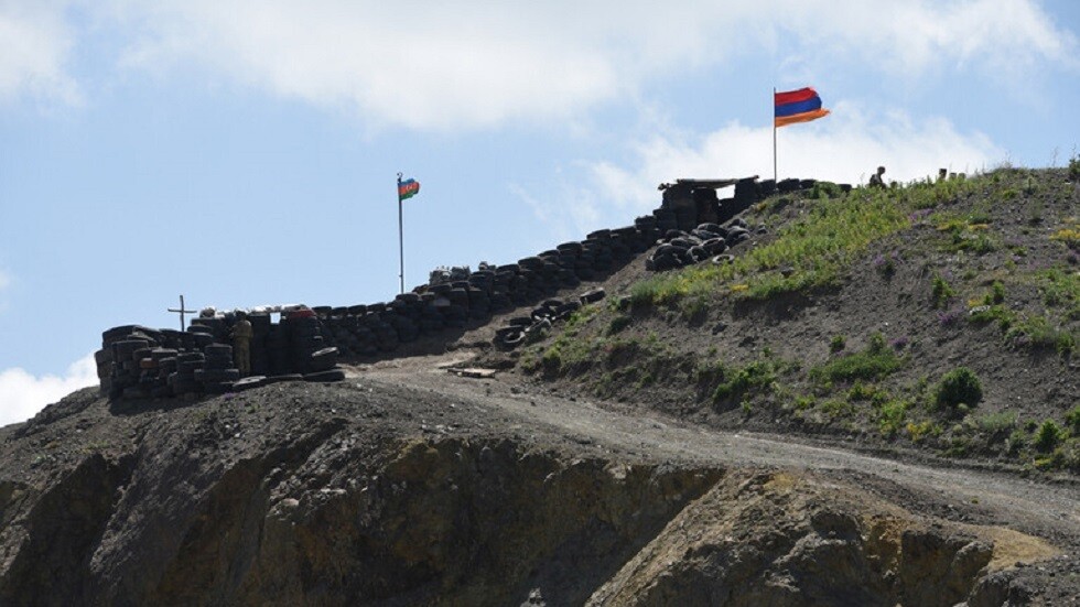 ناشط أرمني: نخشى من أزمة إنسانية يسببها قطع أذربيجان الطرق